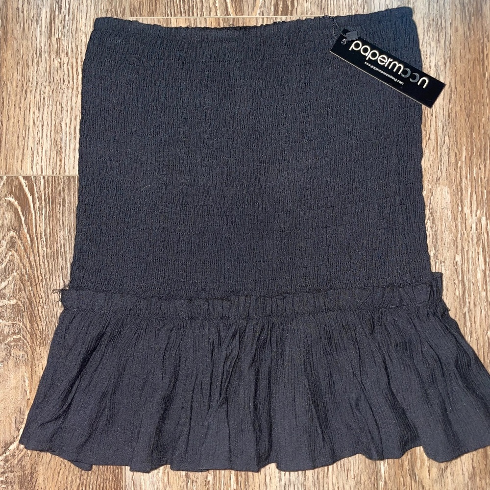 Paper moon Black Smocked Skirt with ruffle hem😀 NWT